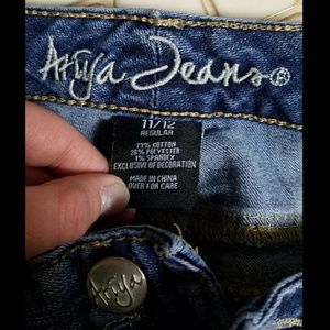 Ariya Jeans, Size 11/12 - BEST OFFER